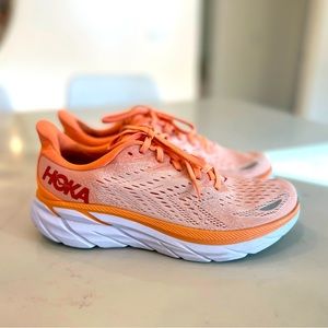 Hoka Clifton size 8.5 orange worn only a few times